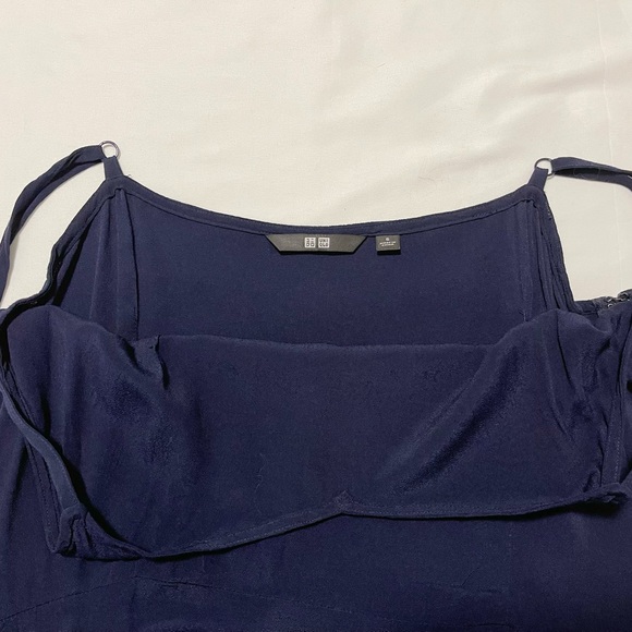 ✨Host Pick✨Uniqlo Cami Midi Dress in Navy - Picture 6 of 11